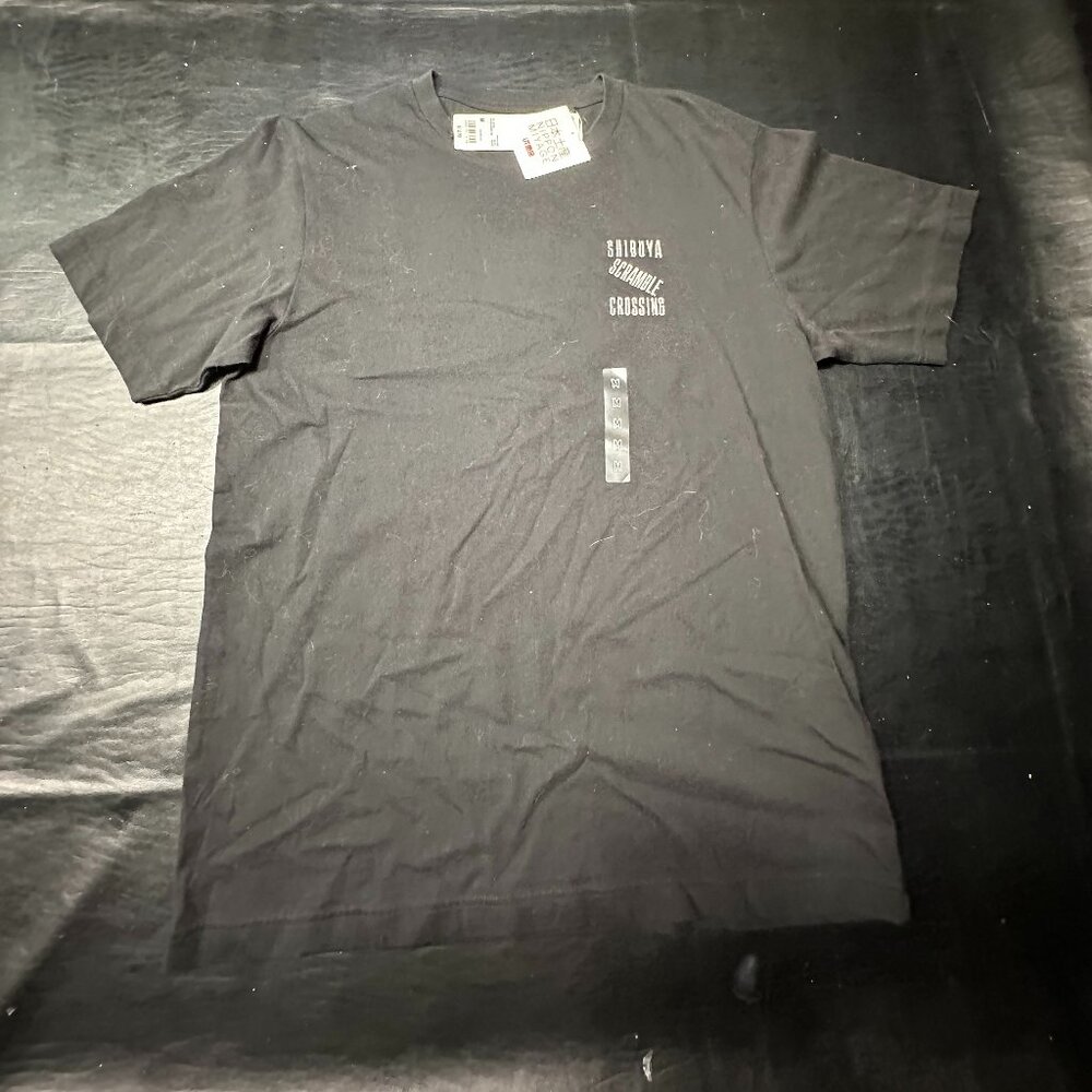 Men's Uniqlo "Shibuya Crossing" T-Shirt
